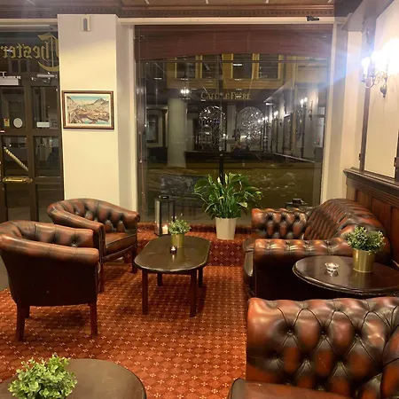 Chesterfield Hotel