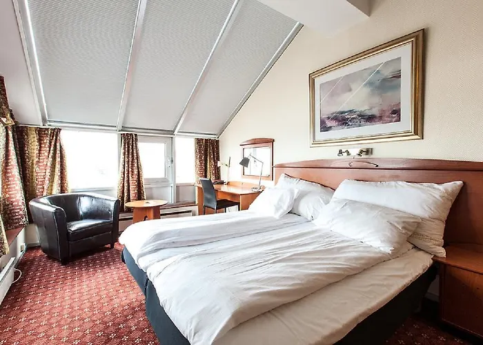 Chesterfield Отель